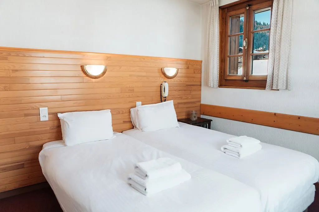 Hotel L'Aubergade モルジヌ